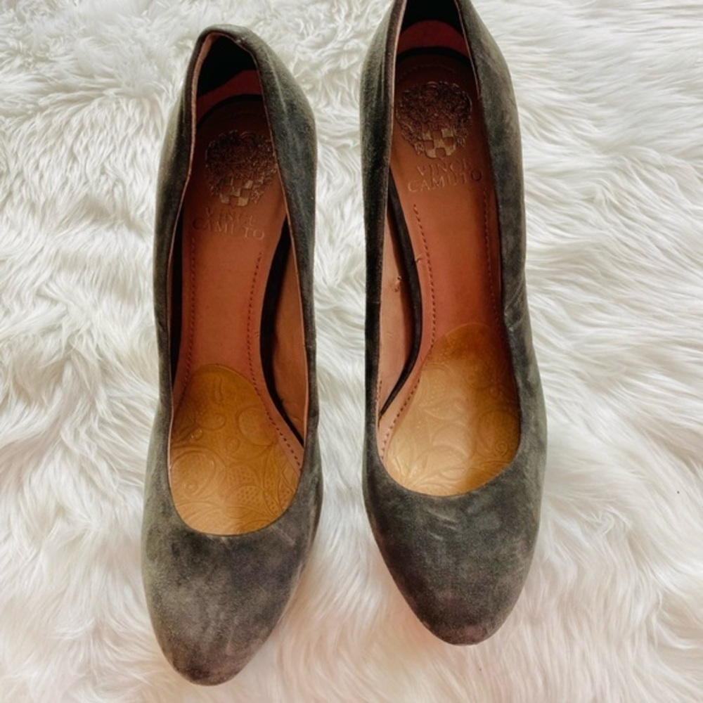 Vince Camuto Ritz gray suede platform stiletto pumps, Sz. 10